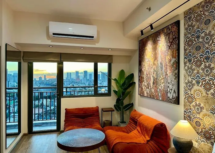 Prime End Sunset View Unit In Makati *