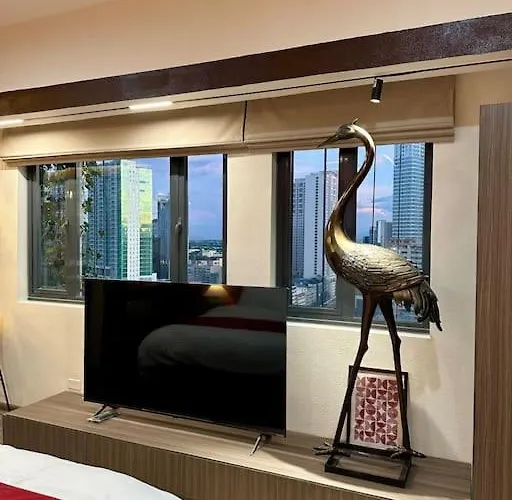 Prime End Sunset View Unit In Makati Manila